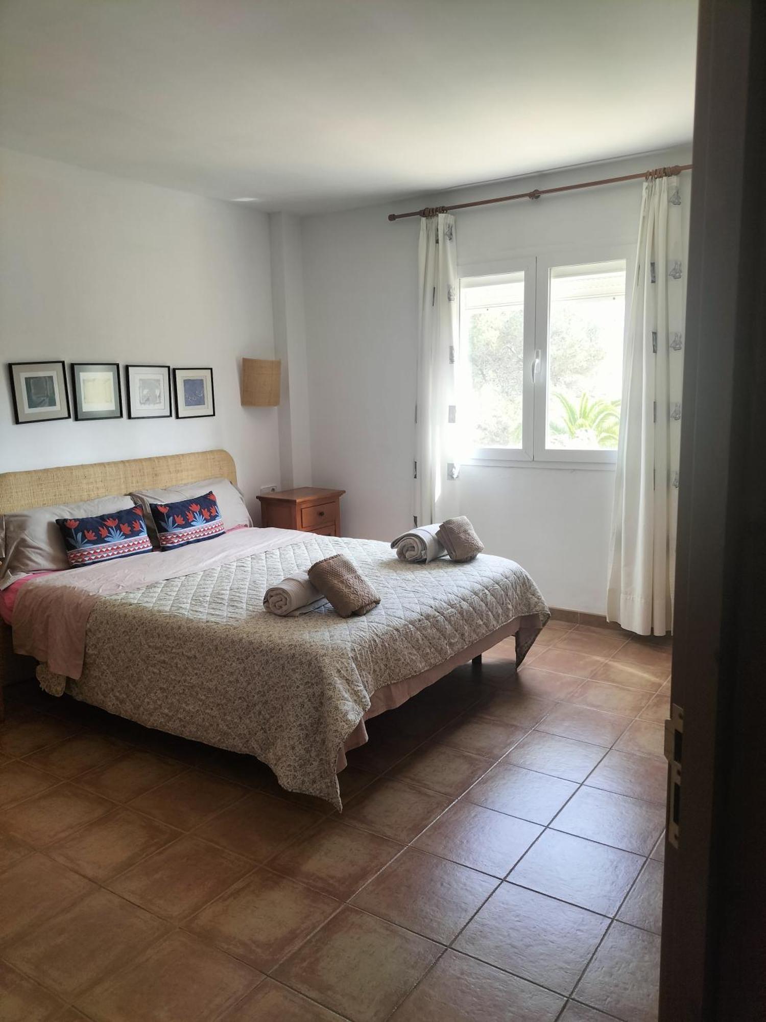 Son Bou By The Sea; Home With A Private Garden Exterior foto